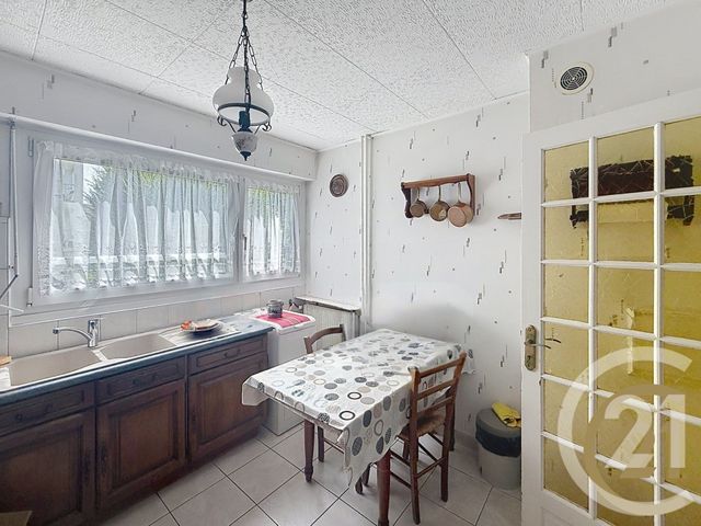 Appartement F4 à vendre - 4 pièces - 72.79 m2 - MONTBELIARD - 25 - FRANCHE-COMTE - Century 21 Agence De La Gare