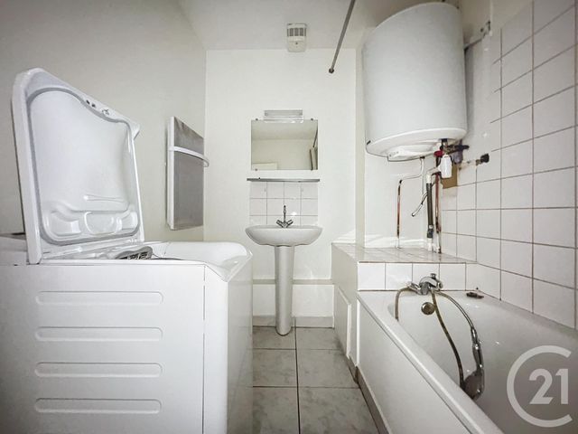 Appartement F2 à louer - 2 pièces - 32.9 m2 - MONTBELIARD - 25 - FRANCHE-COMTE - Century 21 Agence De La Gare