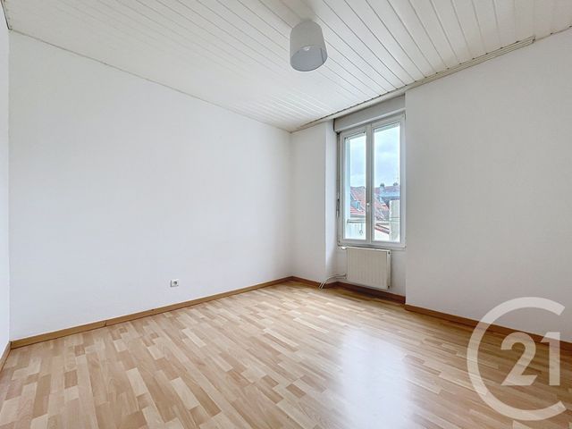 Appartement F3 à louer - 3 pièces - 70.0 m2 - AUDINCOURT - 25 - FRANCHE-COMTE - Century 21 Agence De La Gare