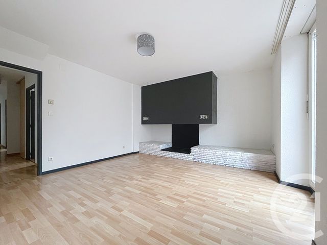 Appartement F3 à louer - 3 pièces - 70.0 m2 - AUDINCOURT - 25 - FRANCHE-COMTE - Century 21 Agence De La Gare
