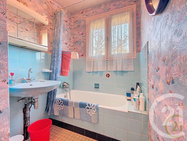 maison à vendre - 6 pièces - 96.27 m2 - MONTBELIARD - 25 - FRANCHE-COMTE - Century 21 Agence De La Gare