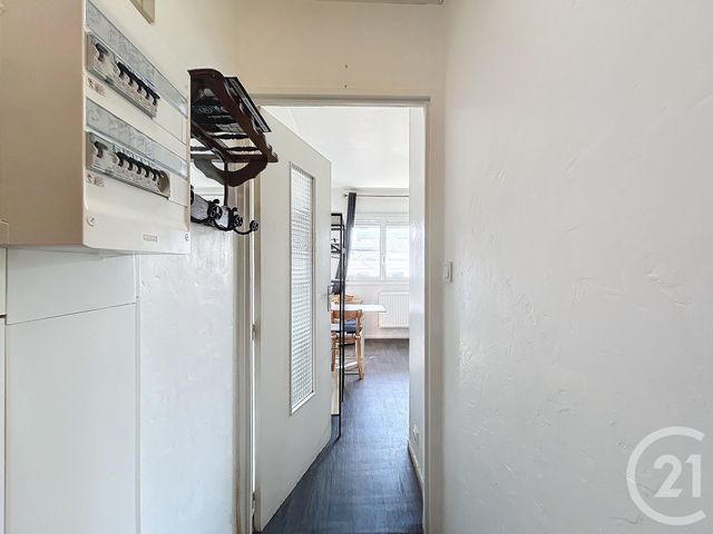 Appartement Studio à louer - 1 pièce - 17.0 m2 - MONTBELIARD - 25 - FRANCHE-COMTE - Century 21 Agence De La Gare