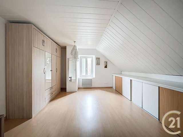 maison à louer - 6 pièces - 125.51 m2 - VALENTIGNEY - 25 - FRANCHE-COMTE - Century 21 Agence De La Gare