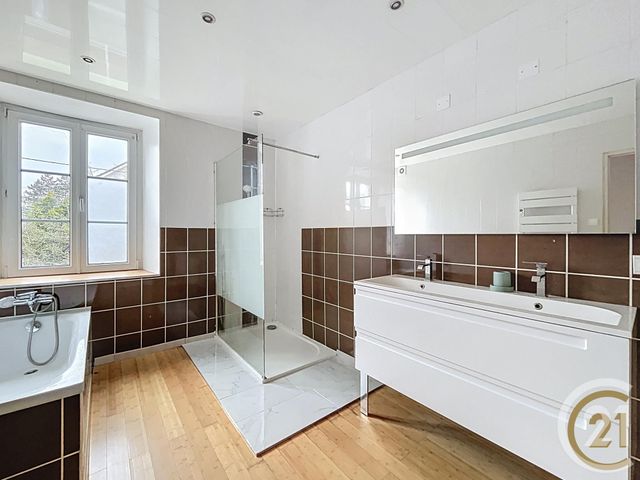 maison à louer - 6 pièces - 125.51 m2 - VALENTIGNEY - 25 - FRANCHE-COMTE - Century 21 Agence De La Gare