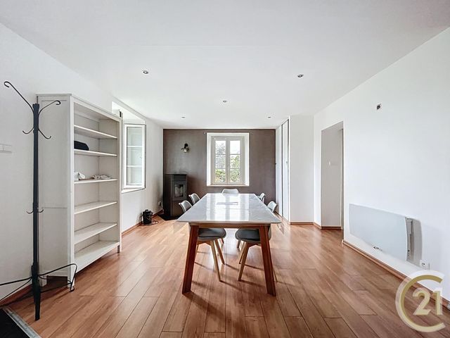 maison à louer - 6 pièces - 125.51 m2 - VALENTIGNEY - 25 - FRANCHE-COMTE - Century 21 Agence De La Gare