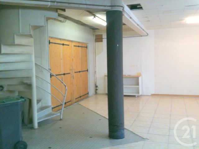 Appartement F4 à louer - 4 pièces - 100.0 m2 - VALENTIGNEY - 25 - FRANCHE-COMTE - Century 21 Agence De La Gare