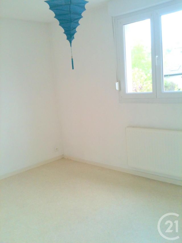 Appartement F4 à louer - 4 pièces - 100.0 m2 - VALENTIGNEY - 25 - FRANCHE-COMTE - Century 21 Agence De La Gare