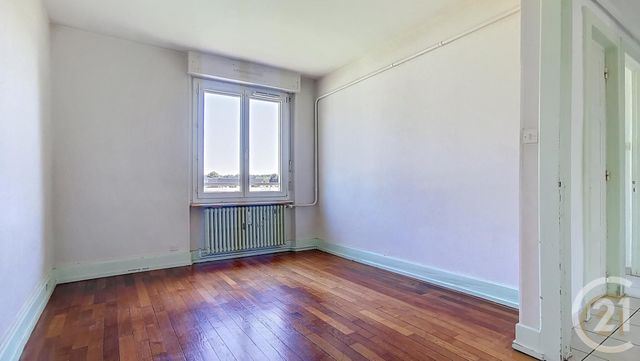 Appartement F3 à vendre - 3 pièces - 63.08 m2 - LURE - 70 - FRANCHE-COMTE - Century 21 Agence De La Gare