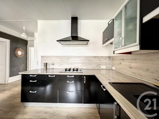 Afficher la photo en grand Appartement F6 à vendre - 6 pièces - 138.6 m2 - HERICOURT - 70 - FRANCHE-COMTE - Century 21 Agence De La Gare