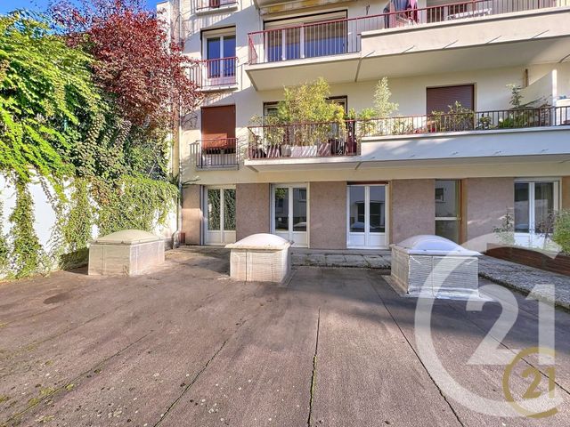 Appartement F3 à vendre - 3 pièces - 56.25 m2 - MONTBELIARD - 25 - FRANCHE-COMTE - Century 21 Agence De La Gare