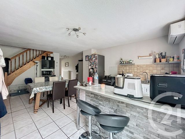 Appartement F4 à louer - 5 pièces - 110.0 m2 - MONTENOIS - 25 - FRANCHE-COMTE - Century 21 Agence De La Gare