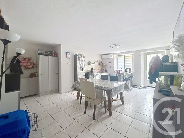 Appartement F4 à louer - 5 pièces - 110.0 m2 - MONTENOIS - 25 - FRANCHE-COMTE - Century 21 Agence De La Gare