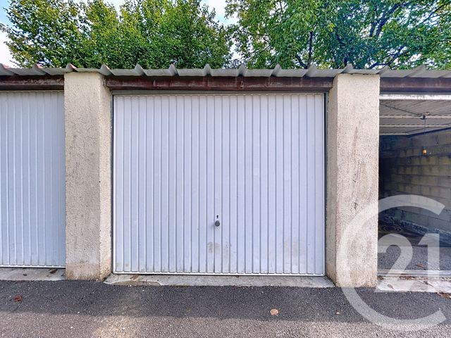 Appartement F4 à louer - 5 pièces - 110.0 m2 - MONTENOIS - 25 - FRANCHE-COMTE - Century 21 Agence De La Gare