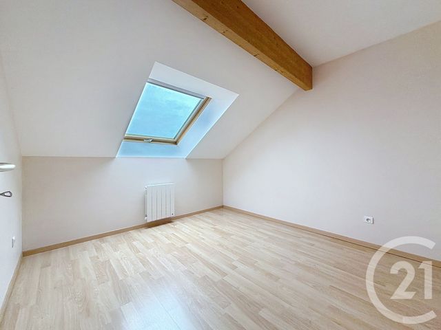 maison à louer - 6 pièces - 120.0 m2 - TREMOINS - 70 - FRANCHE-COMTE - Century 21 Agence De La Gare