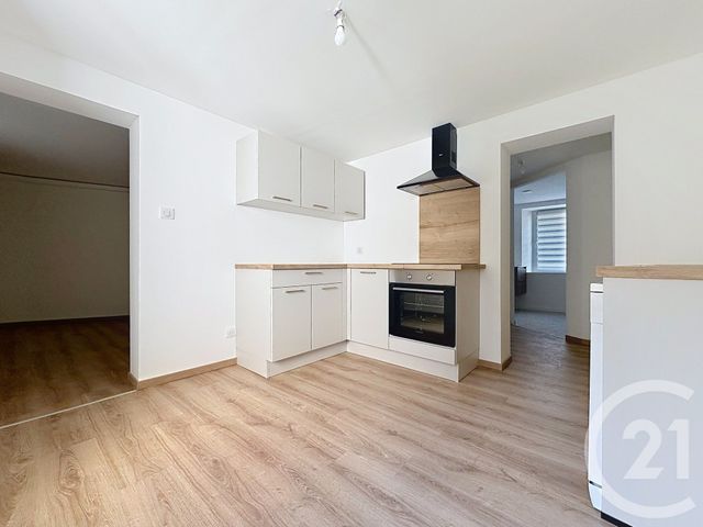 Appartement F2 à louer - 2 pièces - 43.0 m2 - BEAUCOURT - 90 - FRANCHE-COMTE - Century 21 Agence De La Gare