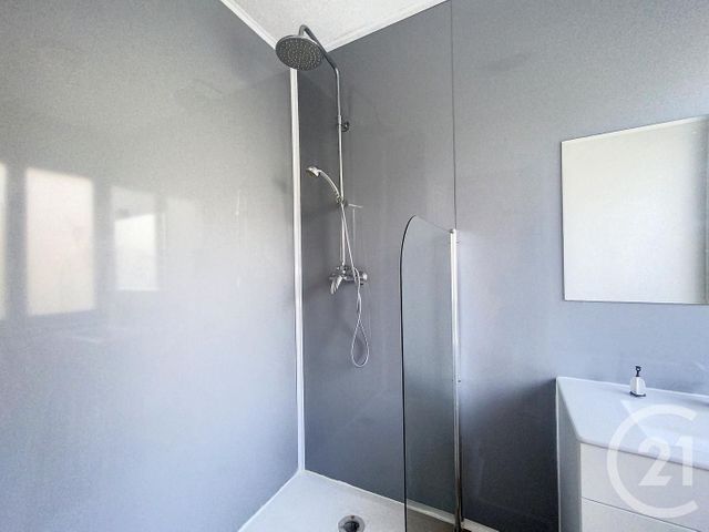 Appartement F3 à louer - 3 pièces - 65.0 m2 - AUDINCOURT - 25 - FRANCHE-COMTE - Century 21 Agence De La Gare