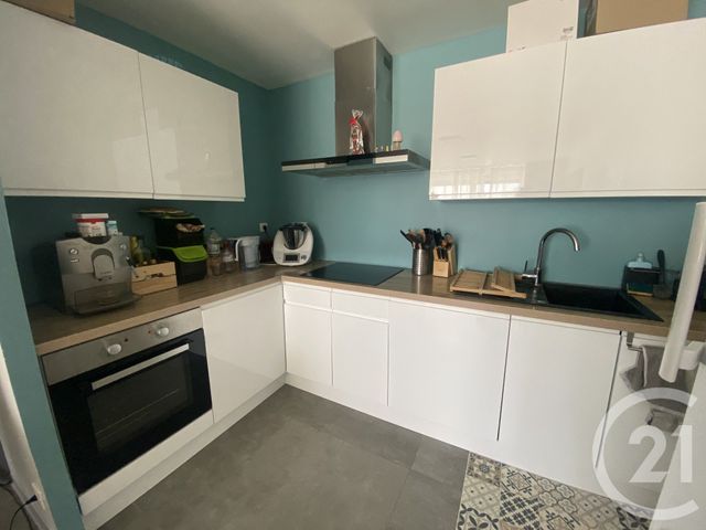 Appartement F3 à vendre - 3 pièces - 68.0 m2 - ETUPES - 25 - FRANCHE-COMTE - Century 21 Agence De La Gare