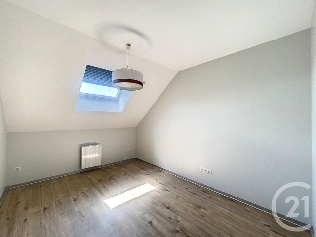Appartement F3 à vendre - 3 pièces - 68.0 m2 - ETUPES - 25 - FRANCHE-COMTE - Century 21 Agence De La Gare