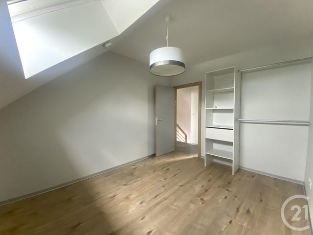 Appartement F3 à vendre - 3 pièces - 68.0 m2 - ETUPES - 25 - FRANCHE-COMTE - Century 21 Agence De La Gare