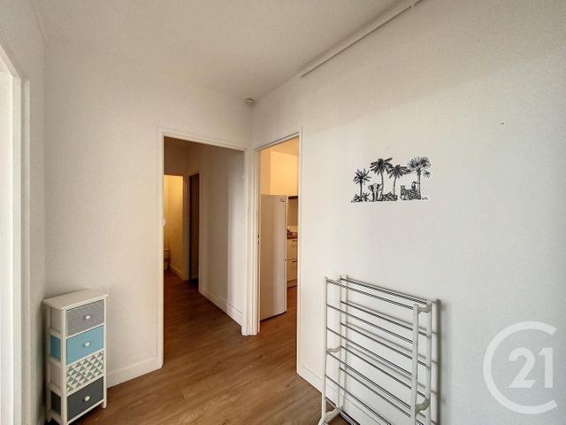 Appartement F4 à louer - 4 pièces - 88.0 m2 - SOCHAUX - 25 - FRANCHE-COMTE - Century 21 Agence De La Gare