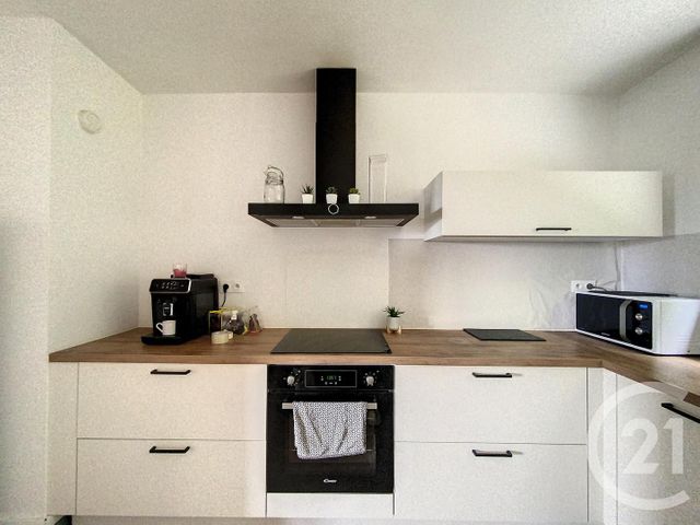 Appartement F4 à louer - 4 pièces - 88.0 m2 - SOCHAUX - 25 - FRANCHE-COMTE - Century 21 Agence De La Gare