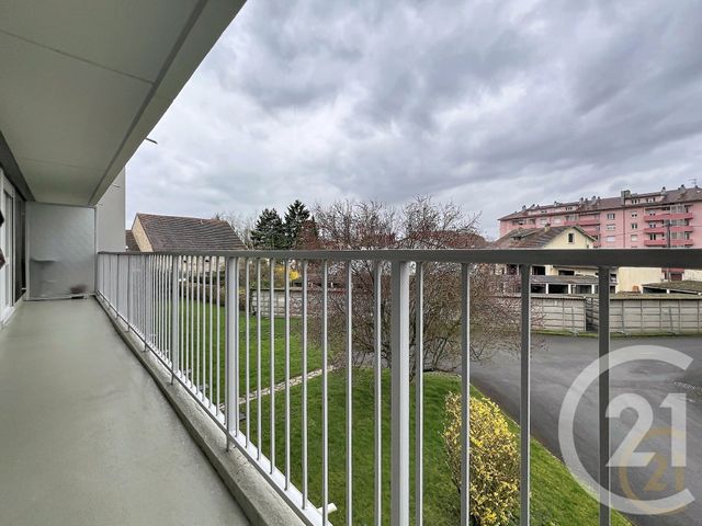 Appartement F4 à vendre - 4 pièces - 75.19 m2 - SOCHAUX - 25 - FRANCHE-COMTE - Century 21 Agence De La Gare