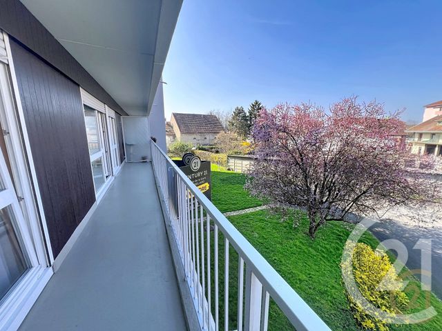 Appartement F4 à vendre - 4 pièces - 75.19 m2 - SOCHAUX - 25 - FRANCHE-COMTE - Century 21 Agence De La Gare