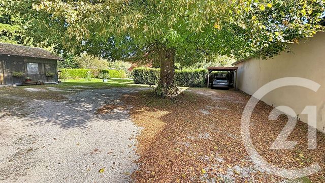 Appartement F5 à vendre - 4 pièces - 126.0 m2 - VALENTIGNEY - 25 - FRANCHE-COMTE - Century 21 Agence De La Gare