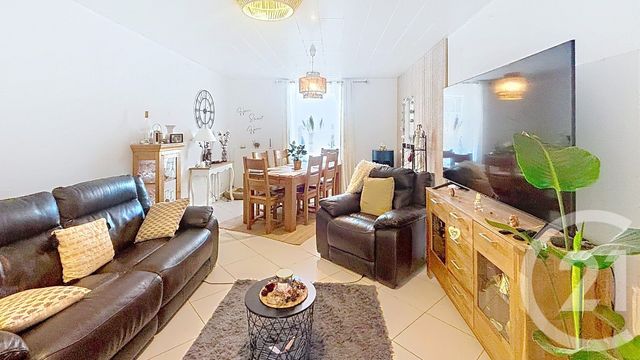 Appartement F5 à vendre - 4 pièces - 126.0 m2 - VALENTIGNEY - 25 - FRANCHE-COMTE - Century 21 Agence De La Gare