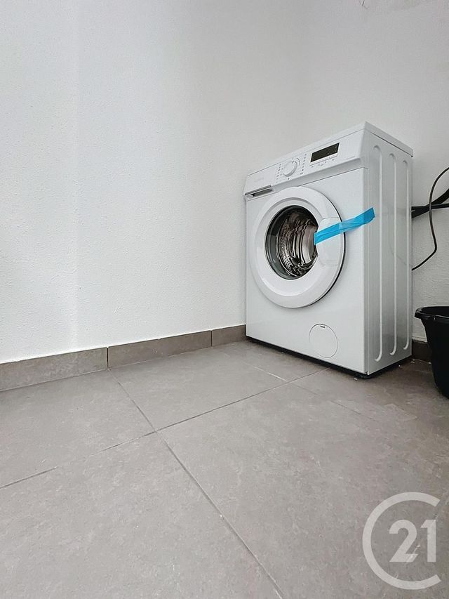 Appartement F2 à vendre - 2 pièces - 30.0 m2 - SOCHAUX - 25 - FRANCHE-COMTE - Century 21 Agence De La Gare