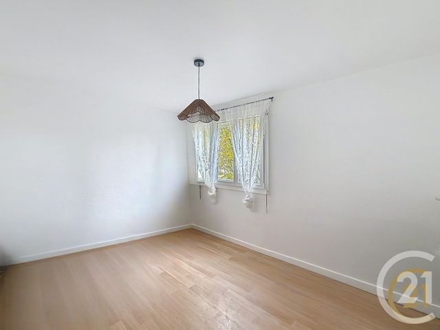 Appartement F3 à vendre - 3 pièces - 66.1 m2 - MONTBELIARD - 25 - FRANCHE-COMTE - Century 21 Agence De La Gare