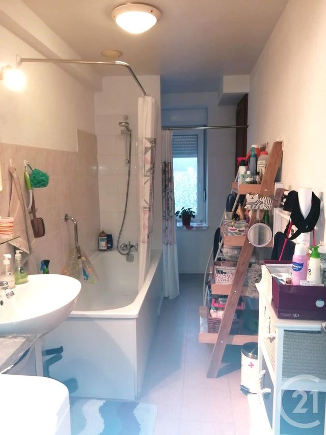 Appartement F3 à louer - 3 pièces - 66.62 m2 - LONGEVELLE SUR DOUBS - 25 - FRANCHE-COMTE - Century 21 Agence De La Gare