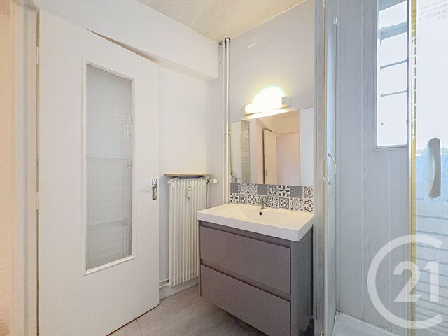 Appartement F1 bis à vendre - 2 pièces - 32.91 m2 - BELFORT - 90 - FRANCHE-COMTE - Century 21 Agence De La Gare