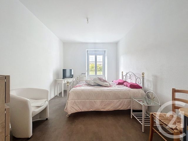 Appartement F3 à louer - 3 pièces - 74.0 m2 - MATHAY - 25 - FRANCHE-COMTE - Century 21 Agence De La Gare