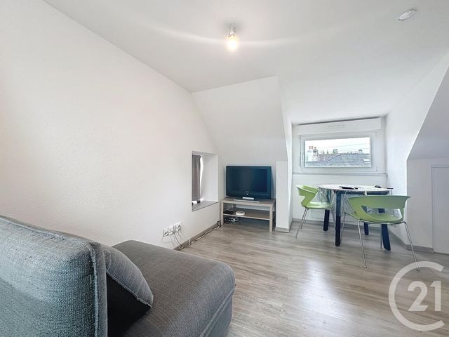 Appartement F1 à louer - 1 pièce - 16.0 m2 - AUDINCOURT - 25 - FRANCHE-COMTE - Century 21 Agence De La Gare