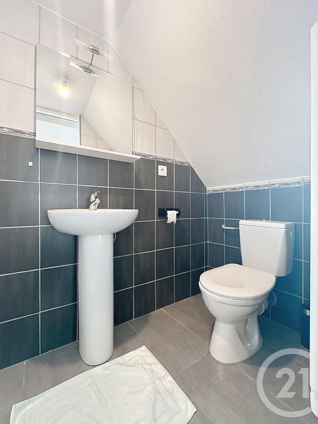 Appartement F1 à louer - 1 pièce - 16.0 m2 - AUDINCOURT - 25 - FRANCHE-COMTE - Century 21 Agence De La Gare