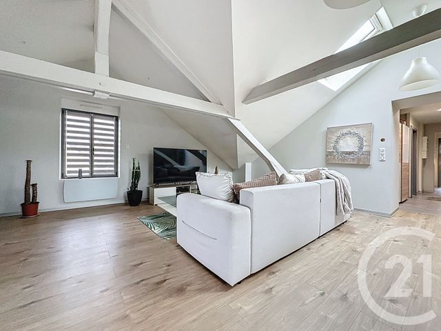 Appartement F4 à vendre - 4 pièces - 103.0 m2 - MONTBELIARD - 25 - FRANCHE-COMTE - Century 21 Agence De La Gare