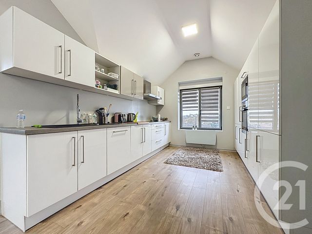 Appartement F4 à vendre - 4 pièces - 103.0 m2 - MONTBELIARD - 25 - FRANCHE-COMTE - Century 21 Agence De La Gare