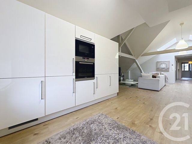 Appartement F4 à vendre - 4 pièces - 103.0 m2 - MONTBELIARD - 25 - FRANCHE-COMTE - Century 21 Agence De La Gare