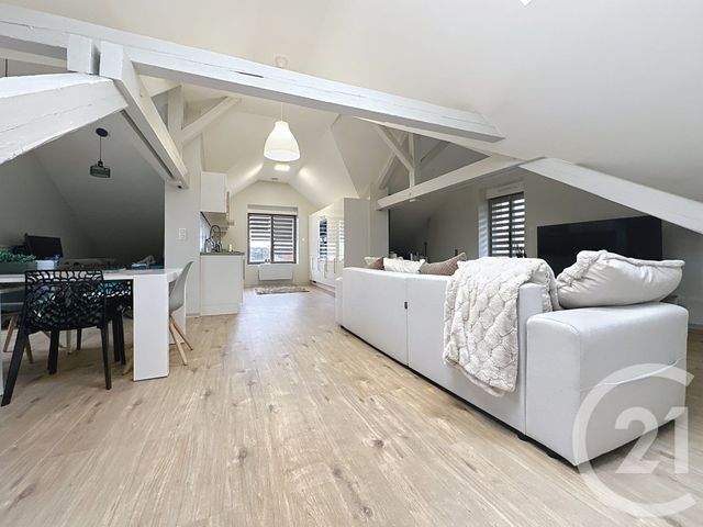 Appartement F4 à vendre - 4 pièces - 103.0 m2 - MONTBELIARD - 25 - FRANCHE-COMTE - Century 21 Agence De La Gare