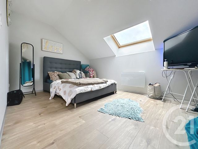 Appartement F4 à vendre - 4 pièces - 103.0 m2 - MONTBELIARD - 25 - FRANCHE-COMTE - Century 21 Agence De La Gare