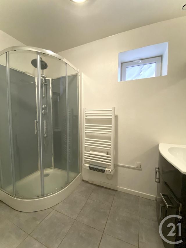 Appartement F2 à louer - 2 pièces - 35.5 m2 - MONTBELIARD - 25 - FRANCHE-COMTE - Century 21 Agence De La Gare