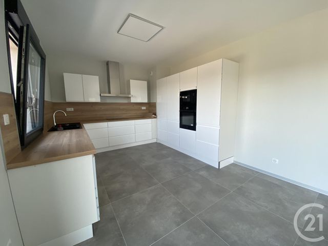 Appartement F5 à vendre - 5 pièces - 113.0 m2 - ETUPES - 25 - FRANCHE-COMTE - Century 21 Agence De La Gare