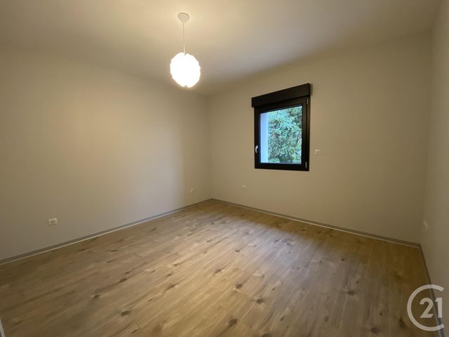 Appartement F5 à vendre - 5 pièces - 113.0 m2 - ETUPES - 25 - FRANCHE-COMTE - Century 21 Agence De La Gare