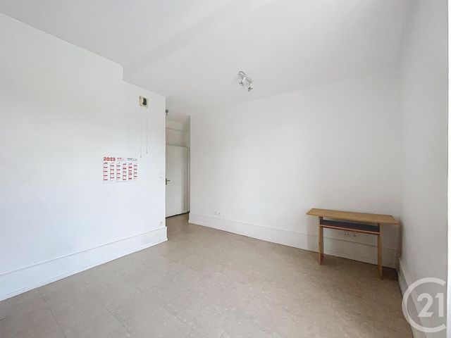 Appartement F2 à louer - 2 pièces - 52.31 m2 - MONTBELIARD - 25 - FRANCHE-COMTE - Century 21 Agence De La Gare