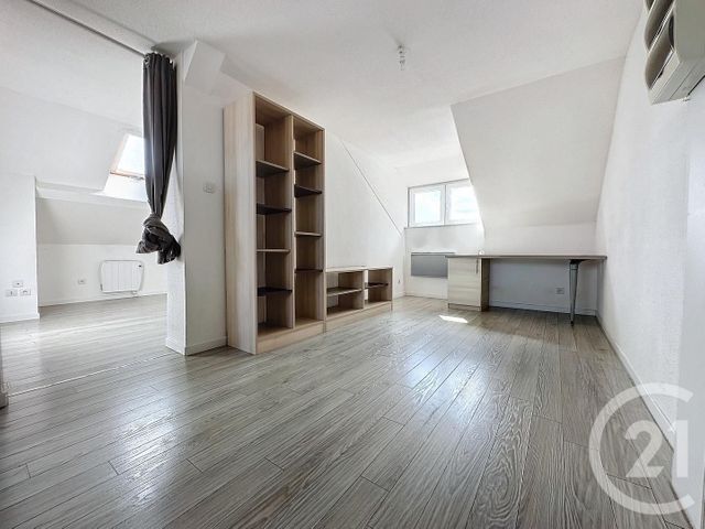 Appartement F2 à louer - 2 pièces - 35.0 m2 - MONTBELIARD - 25 - FRANCHE-COMTE - Century 21 Agence De La Gare