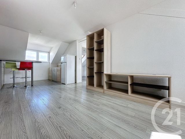 Appartement F2 à louer - 2 pièces - 35.0 m2 - MONTBELIARD - 25 - FRANCHE-COMTE - Century 21 Agence De La Gare