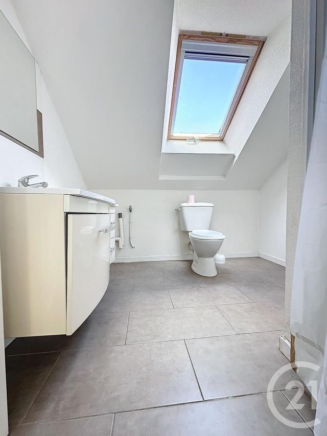 Appartement F2 à louer - 2 pièces - 35.0 m2 - MONTBELIARD - 25 - FRANCHE-COMTE - Century 21 Agence De La Gare