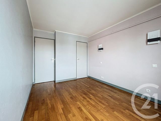 Appartement F3 à louer - 3 pièces - 53.0 m2 - MONTBELIARD - 25 - FRANCHE-COMTE - Century 21 Agence De La Gare