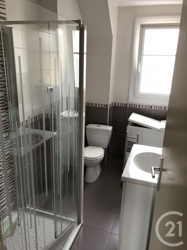 Appartement F3 à louer - 3 pièces - 53.0 m2 - MONTBELIARD - 25 - FRANCHE-COMTE - Century 21 Agence De La Gare